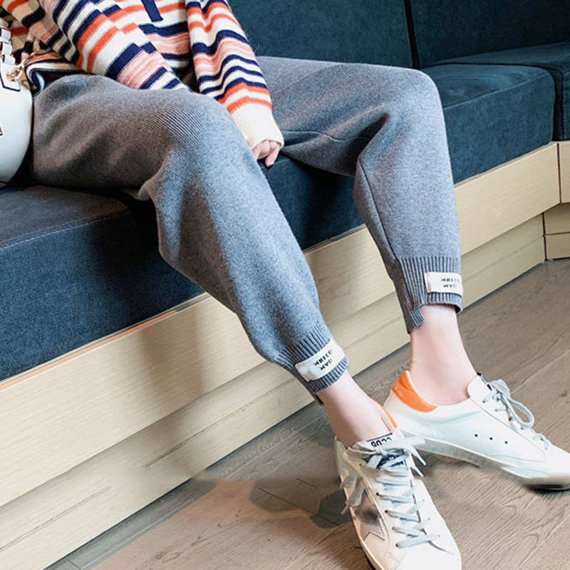 Pregnant women's trousers spring and autumn new plus velvet cotton material casual loose harem pants sports carrot pants autumn and winter outer wear trendy mother