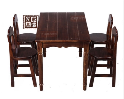 Садовая мебель Огня горящие деревянные столы и комплекты стулья Стоимы и стулья на открытые столы и стулья Карбонизированные столы и стулья