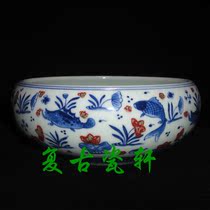 Jingdezhen Cultural Revolution Factory Porcelain Chai Kiln Hand-painted Seiko Blue and Flower Glaze Red Year with more than a shallow pen wash