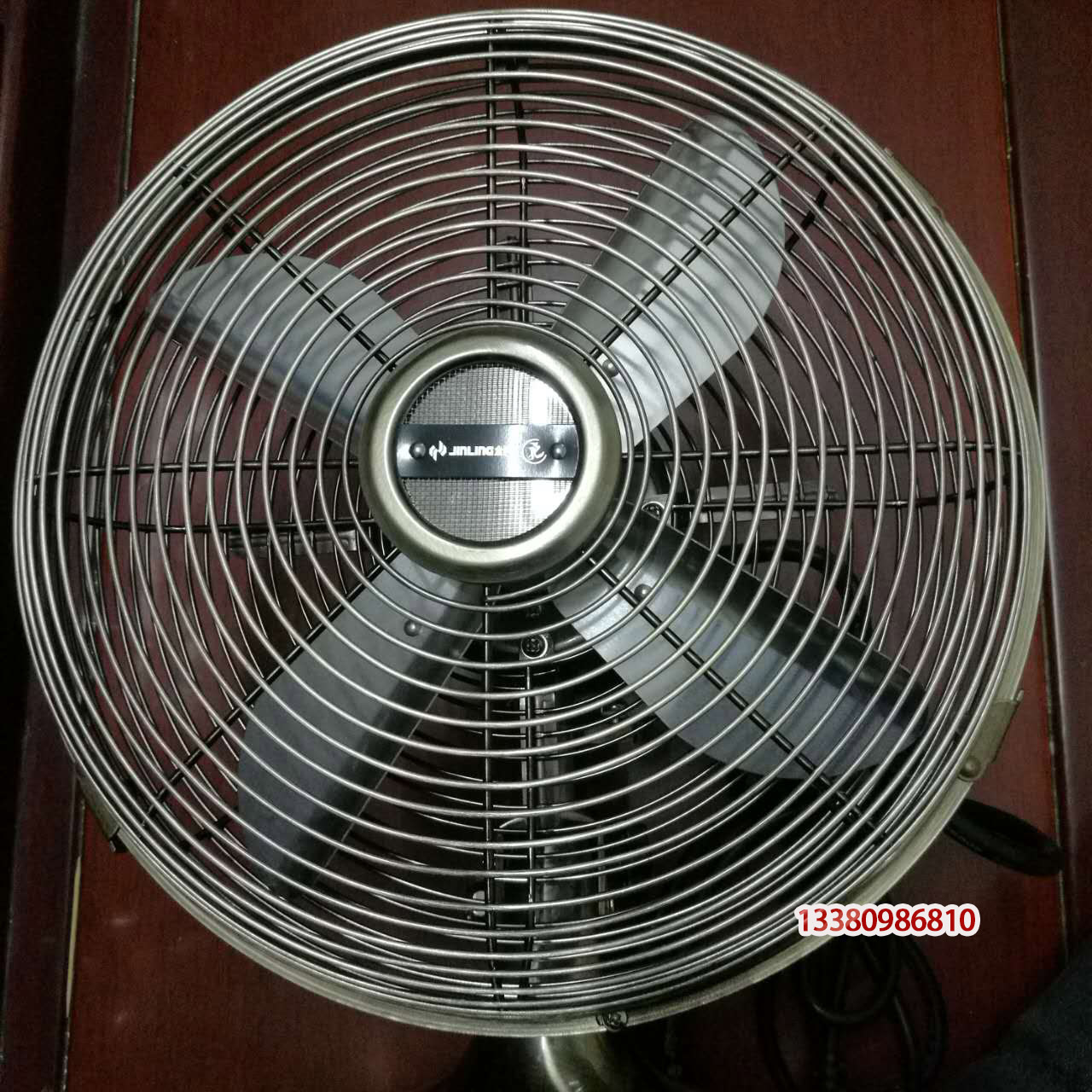 máy quạt mini Jinling FT-20F4 8 inch / 10 inch / 12 inch máy tính để bàn cổ quạt bàn xuất khẩu quạt điện bằng đồng - Quạt điện quạt treo trần nhà