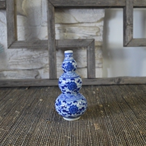 Antique porcelain Vintage new Qing Kangxi style hand-painted blue and white wrapped branches lotus pattern small vase ornaments antique