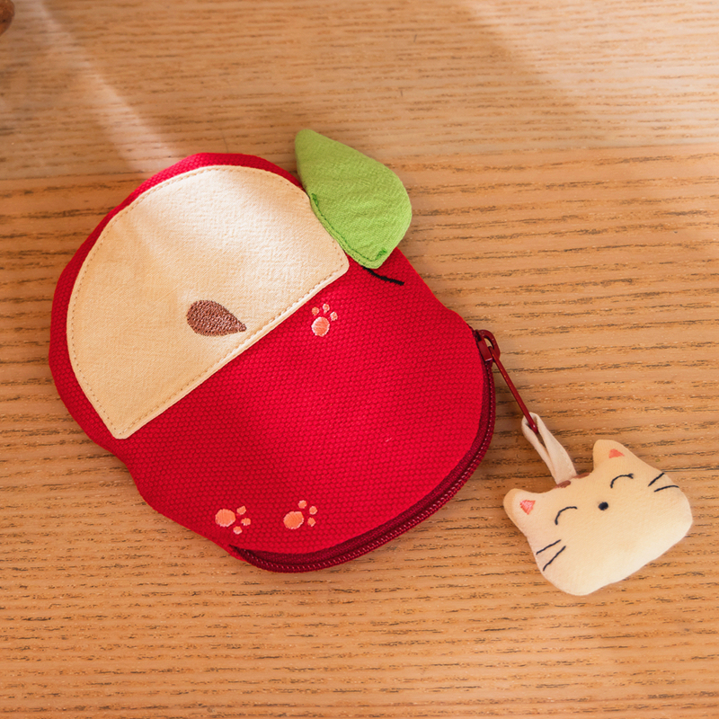 Taiwan Bobo Cat 620198 Cute Red Apple Cat Card Coin Purse Pure Cotton Fabric Imported Small Bag Taiwan Bobo Cat 620198 Cute Red Apple Cat Card Coin Purse Pure Cotton Fabric Imported Small Bag