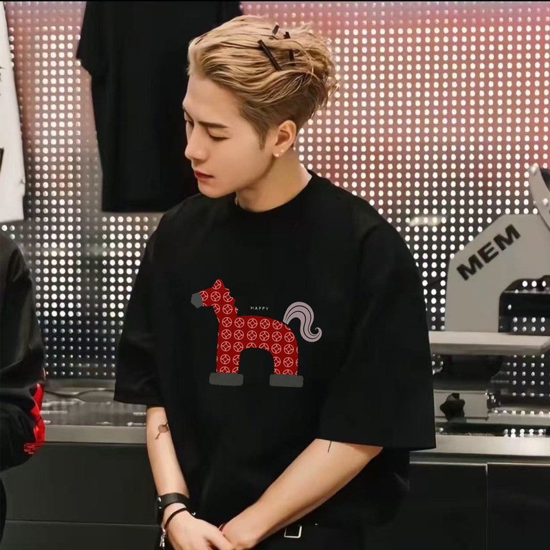 320g Heavyweight Year of the Horse Zodiac Pattern Printed Short-Sleeve T-Shirt for Men and Women, Pure Cotton, Jackson Wang Style, Loose Fit, Trendy Brand, Summer 320g Heavyweight Year of the Horse Zodiac Pattern Printed Short-Sleeve T-Shirt for Men and Women, Pure Cotton, Jackson Wang Style, Loose Fit, Trendy Brand, Summer