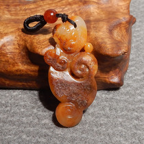 Crazy dialect Hetian jade Xinjiang red Qin skin oily and delicate white jade seed material Ruyi Ganoderma pendant pendant h7