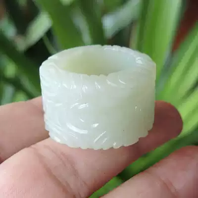 Dialect and Tian Jade special offer 150 yuan and the end of the material green and white jade imitation Qing mid-term jade carving large finger promotion A promotion A