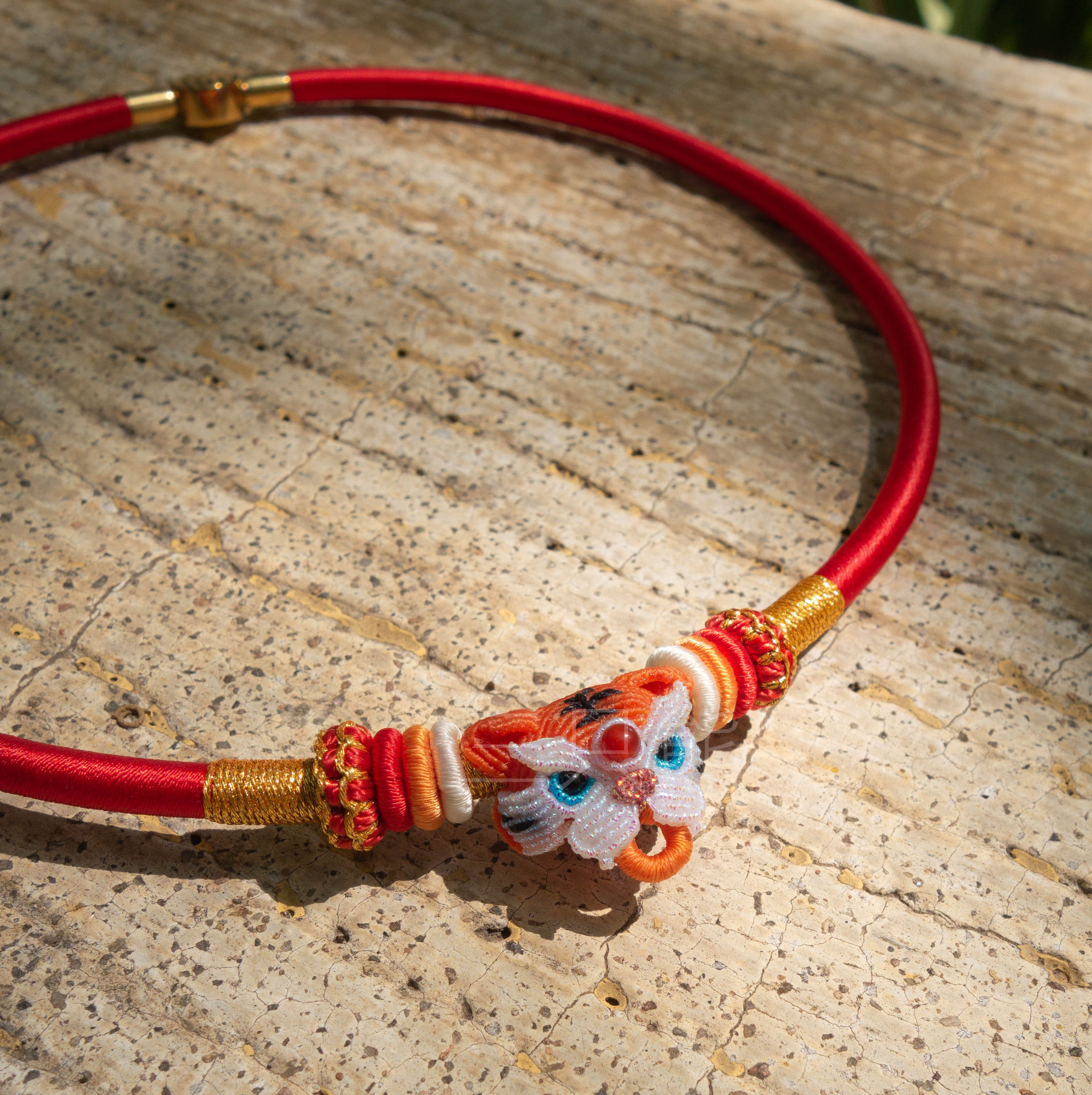 Tiger Item Circle baby necklace rope handwoven child baby hand rope full of age custom tiger head hanging rope-Taobao
