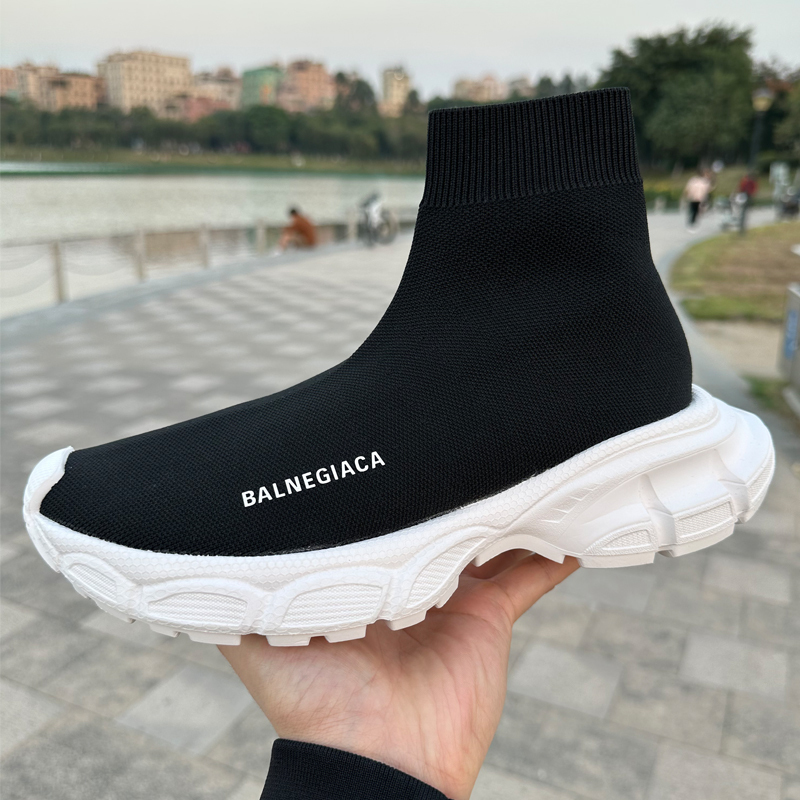 Paris 3XL Sock Shoes for Women 2026 Spring New Knit Thick-Soled Elastic Boots for Men and Women Couple Dad Shoes Paris 3XL Sock Shoes for Women 2026 Spring New Knit Thick-Soled Elastic Boots for Men and Women Couple Dad Shoes