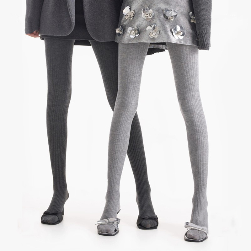 Japanese Gray Wool Fleece-Lined Compression Leggings, Autumn and Winter Style, Warm and Thick, Suitable for Outerwear, Dark Gray Vertical Striped Tights for Women