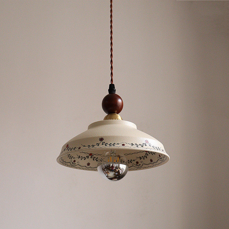 French-Style Vintage Retro Glazed Hand-Painted Ceramic Chandelier for Bedroom, Bedside, Dining Room, Bar Counter, Entryway, and Hallway Decoration