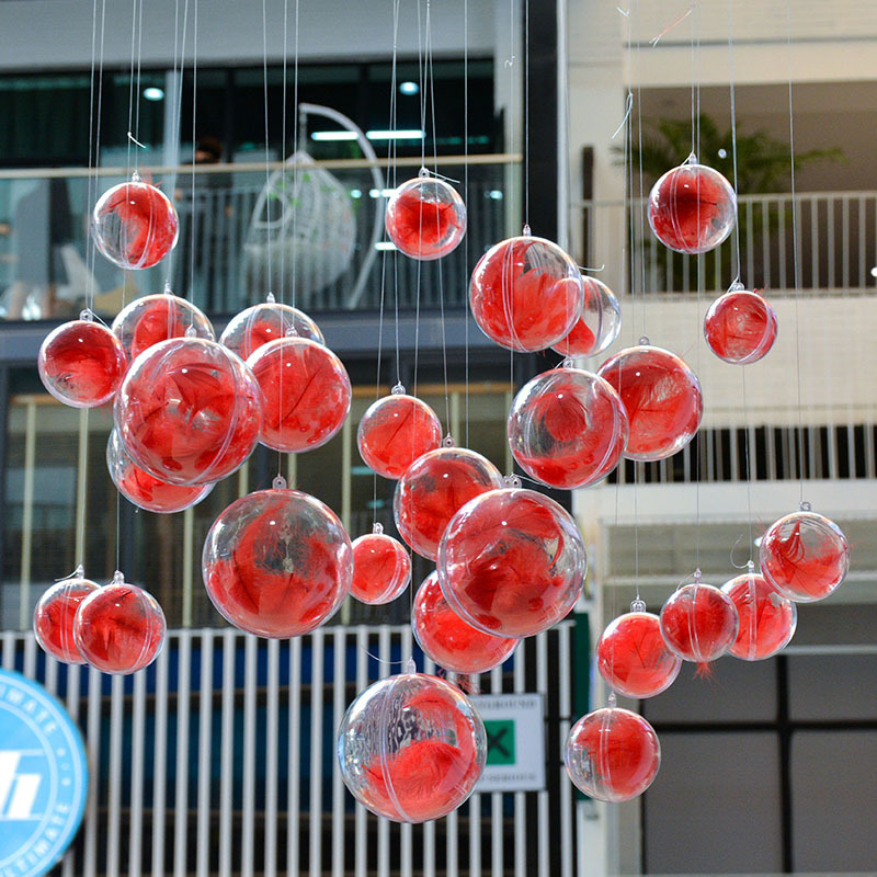 Kindergarten Creative Wedding Summer Romantic Valentine's Day Christmas Plastic Ball Shopping Mall Decoration Hanging Ball Acrylic Ball