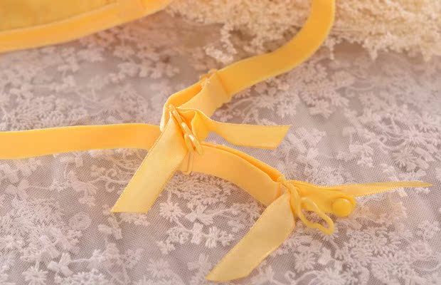 Châu Âu và Hoa Kỳ xác thực clip khiêu dâm cám dỗ mô phỏng lụa kim loại vớ hàng dệt kim của phụ nữ phải phù hợp với vàng dây nịt bít tất chống trượt giữ áo sơ mi