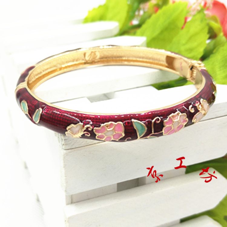 Cloisonne vòng tay thủ công quà tặng cũ Bắc Kinh cloisonne trang sức vòng đeo tay thời trang retro phong cách dân tộc