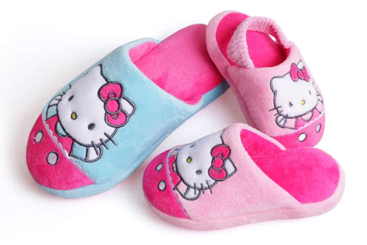 Pantoufles enfants en suède HELLO KITTY pour hiver - semelle tendon - Ref 1036120 Image 23