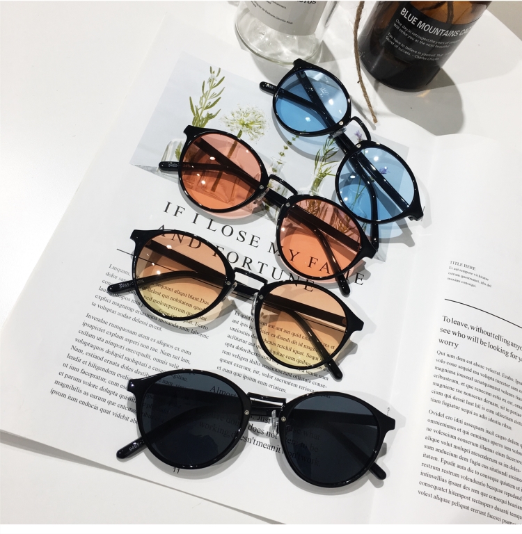 Harajuku cổ điển retro hộp nhỏ kính râm nữ hipster cá tính in cổng gió mặt tròn kính râm hoang dã nam kính porsche