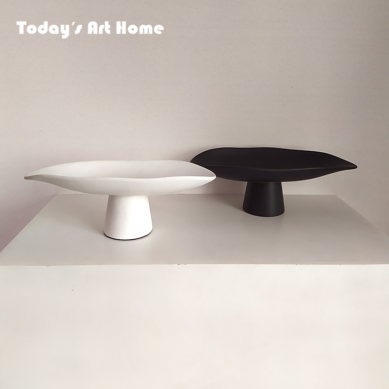 Modern Chinese high-footed fruit pan white ceramic home dining table containing disc Nordic minimalist design tea table big depository