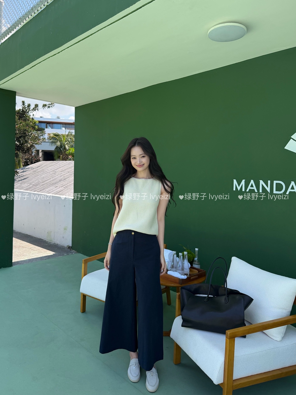 Lvyezi 26 Summer Old Money Style Lp Linen Cotton Navy Blue Sailboat Button Elegant Wide-Leg Cropped Pants