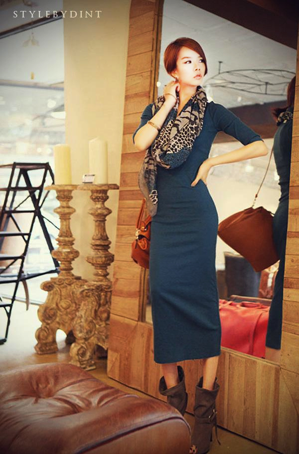 Korean women s new autumn and winter long-sleeved long knitted long skirt Slim base skirt NSYF1078