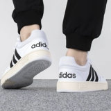Adidas, ретро низкая спортивная белая обувь для отдыха, тренд сезона