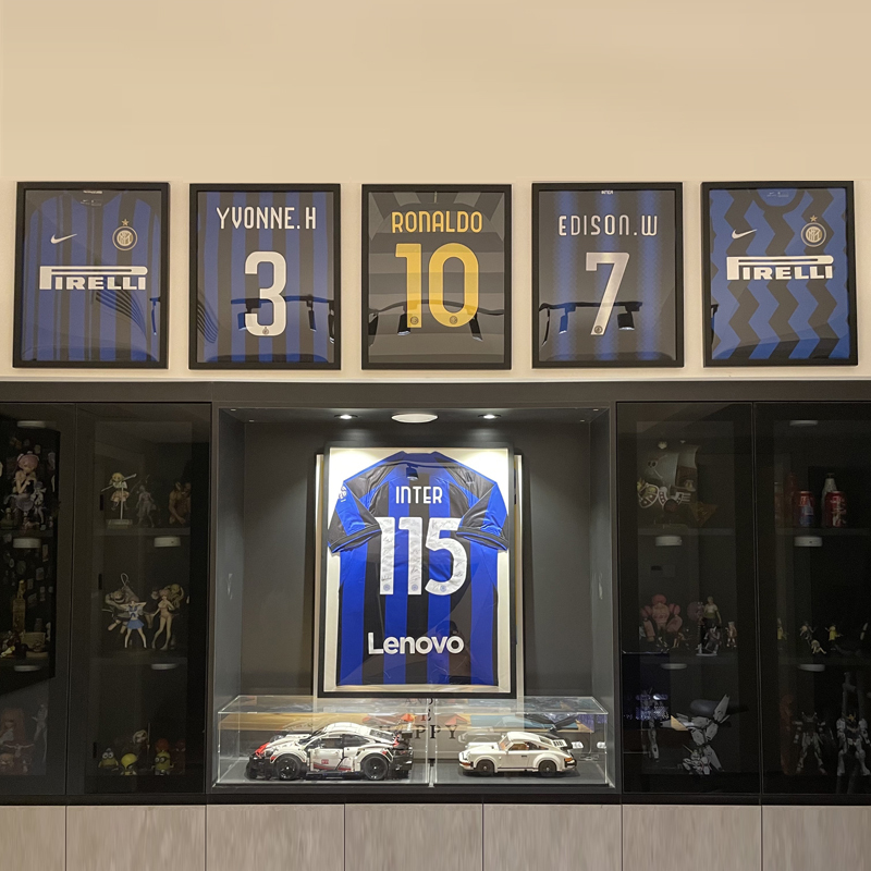Jersey Framed in Solid Wood Frame for Wall Hanging, Football, Basketball, Cbanba Game Signature Commemorative Collection, Clothing Display Frame