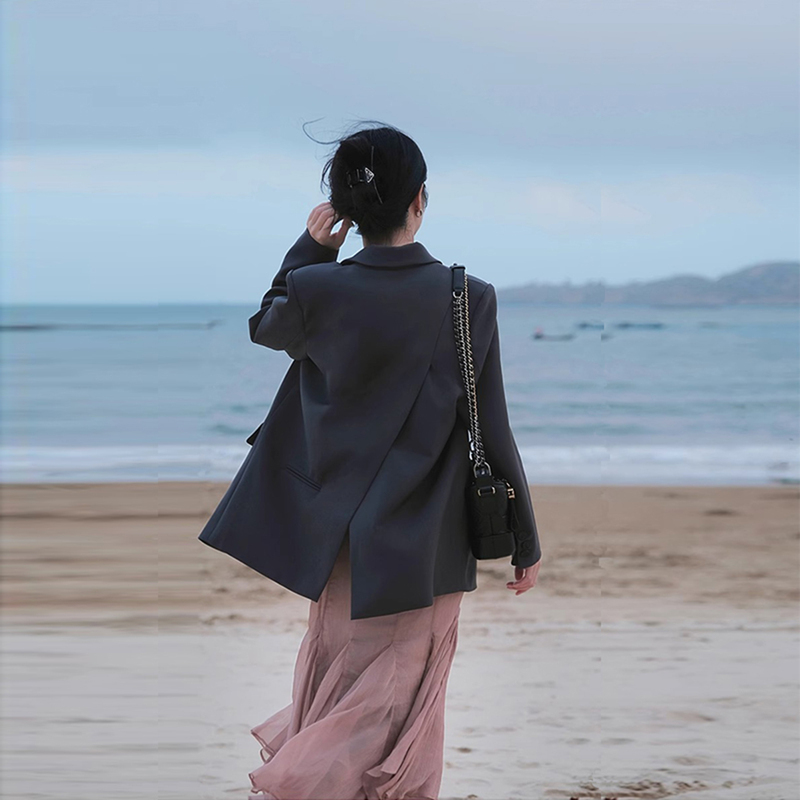 Casual Gray Blazer for Women 2026 New Spring and Autumn Elegant Socialite High-End Slim Fit Trendy Petite Suit Casual Gray Blazer for Women 2026 New Spring and Autumn Elegant Socialite High-End Slim Fit Trendy Petite Suit