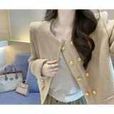 Куртка, демисезонный короткий пуховик, в стиле Шанель, изысканный стиль, городской стиль