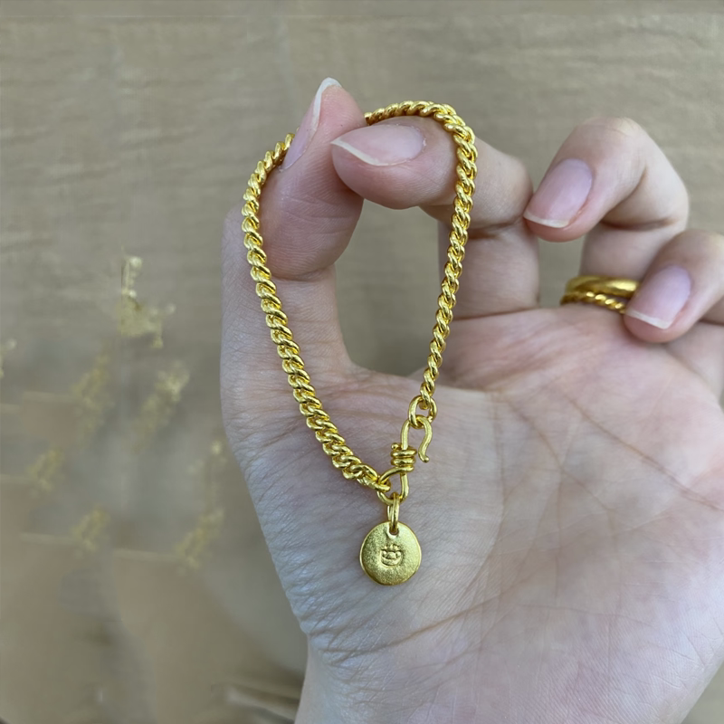Lightweight Tiger Pendant Wealth-Bringing Ingot Bracelet for Women, Non-Fading Gold-Colored Cuban Chain Bracelet for Men and Women