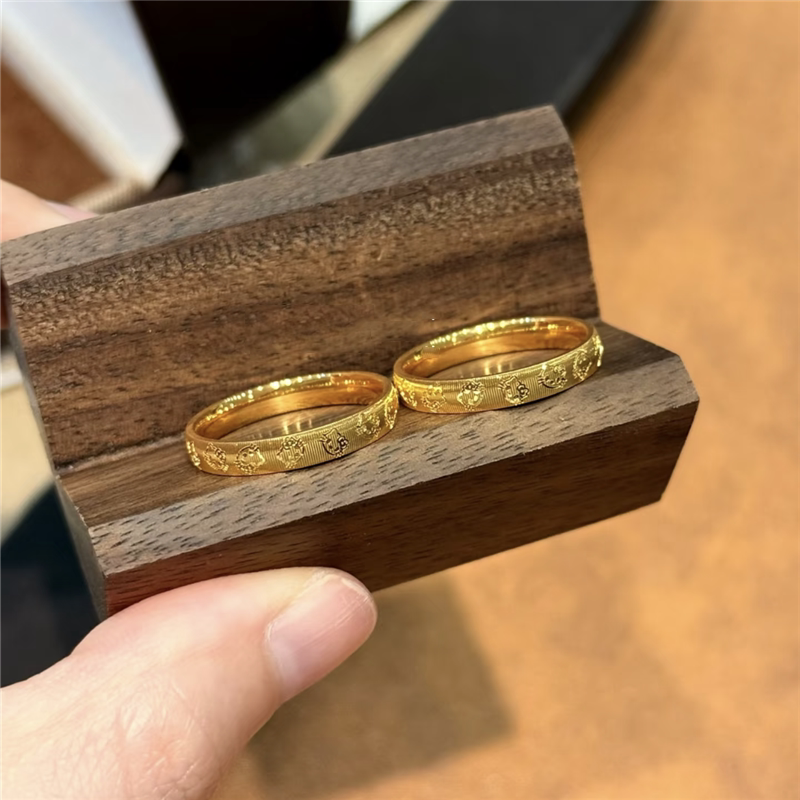 The Same Style as the Gold Store, Super Popular Glossy Brushed Hello Kitty Cat Ring for Women, Narrow Plain Band, Hello Kitty Index Finger Ring The Same Style as the Gold Store, Super Popular Glossy Brushed Hello Kitty Cat Ring for Women, Narrow Plain Band, Hello Kitty Index Finger Ring