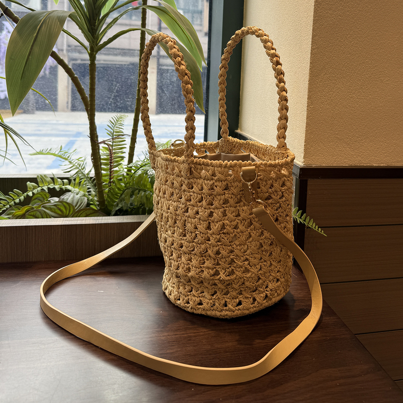 Raffia Hand-Woven Bag for Women, Summer French-Style Artistic Bucket Bag, Single Shoulder Crossbody Straw Bag, Natural Color, Vacation Style