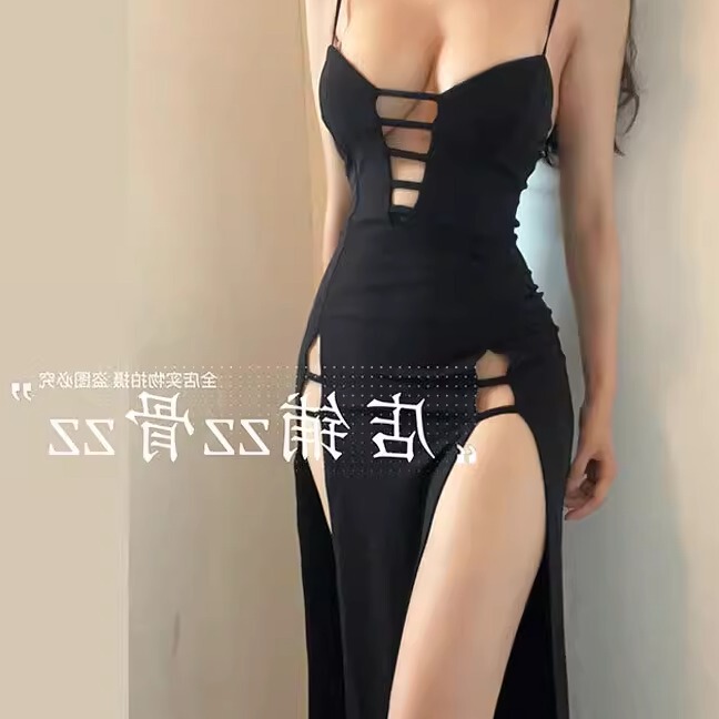 Plus Size Fat Girl European and American Style Sexy Cut-Out Spaghetti Strap Dress Women's Slim Fit Black High Slit Long Dress Plus Size Fat Girl European and American Style Sexy Cut-Out Spaghetti Strap Dress Women's Slim Fit Black High Slit Long Dress