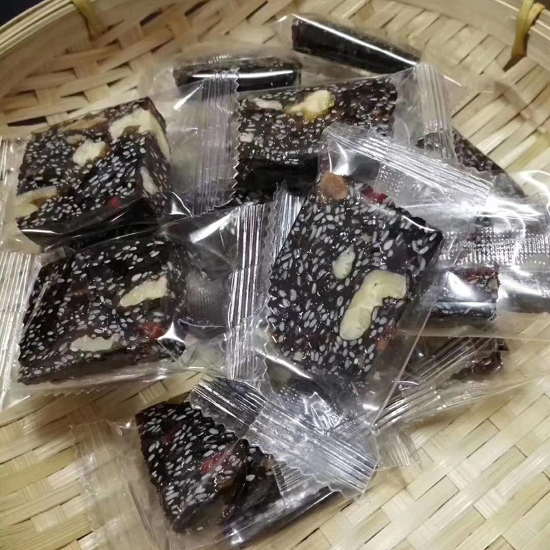 Chaoshan Specie Black Sesame Cake Walnut Nutritional Pastry Salty Sweet Pure Handmade Low Sugar Soft Pastry 