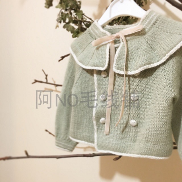 Cape small coat Vintage cape collar double breasted small coat Chinese braided illustration text description drawing