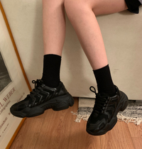 The smallest Hai Korean version of Joker Black Strap Leisure Sneakers Breathable and Comfortable Thick Fathers Shoes Women