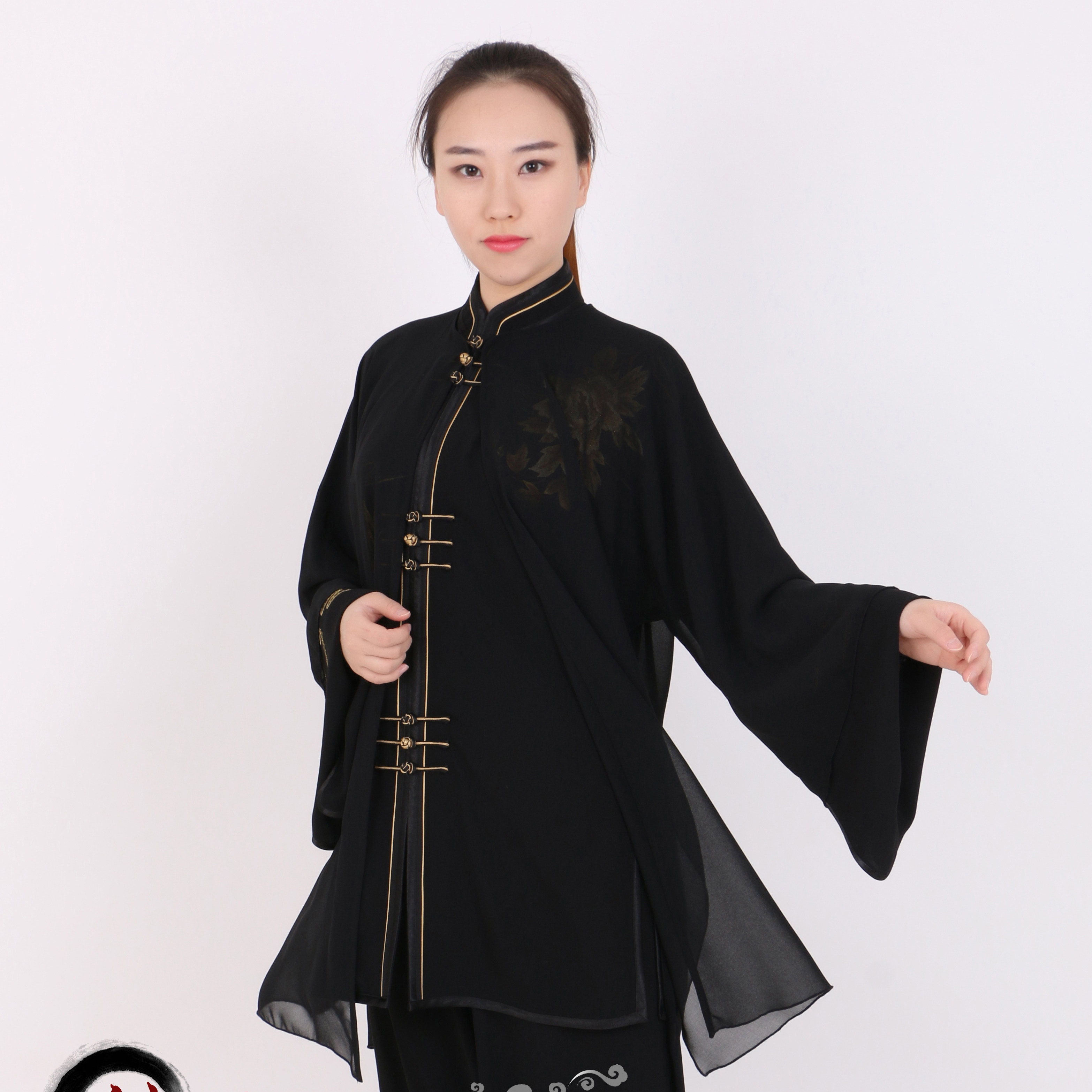 1706 Fengsuo Three sets for 2017 Jianlong original Tai Chi suit with high end upscale embroidery for women