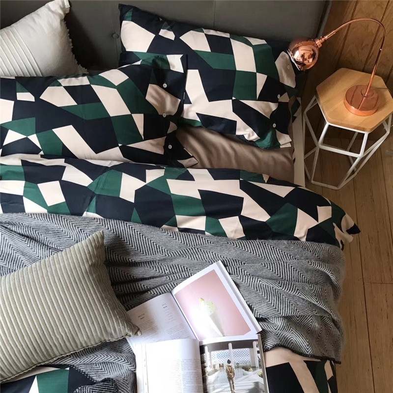 Dark green bed four-piece set pure cotton 60-count long-staple cotton satin geometric pattern simple modern bedding