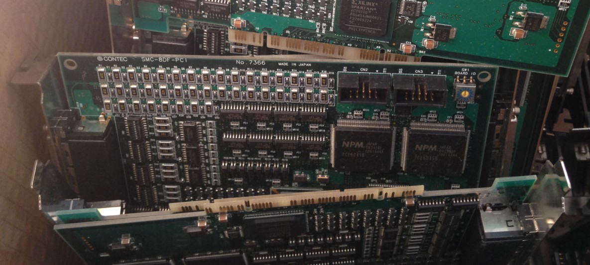 Contec SMC - 8DF - PCI multi - functional 8 - axis high - speed stepper motor control board bargaining price before shooting