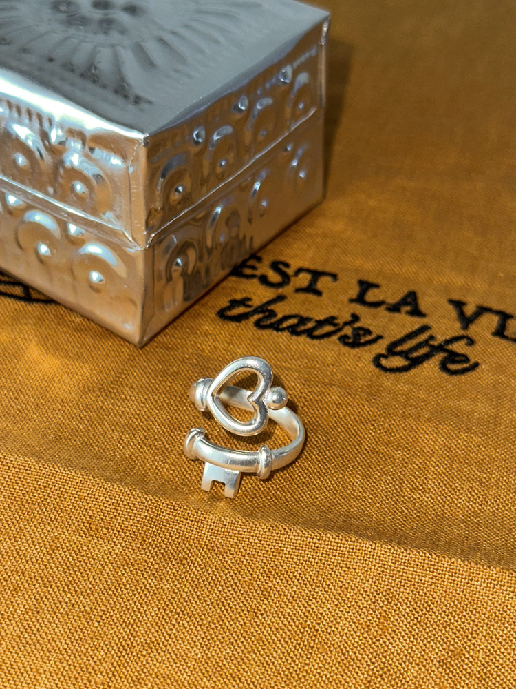 O1CN012rUEVE2Exx8W6cDZs !!114658812