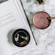  (Moon resident)Chasing the wind half-cigarette original Nordic ins wind men and women ashtray metal chic gift