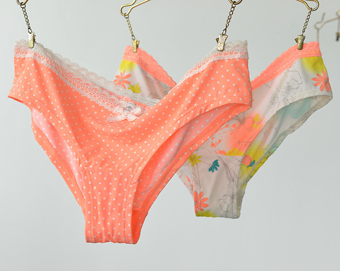 Slip jeunesse sexy en polyester, polyester,  - Ref 646453 Image 5
