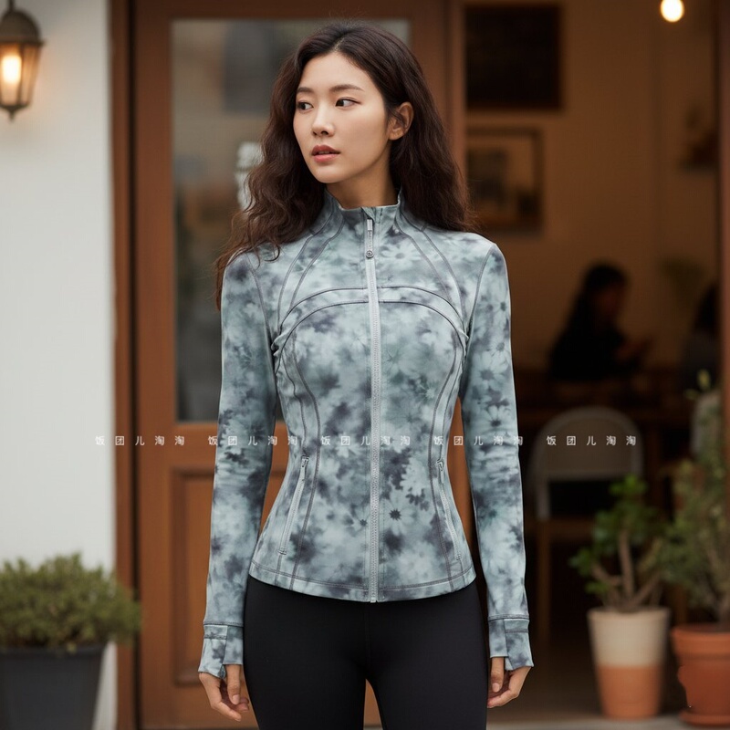 Define Jacket*Luon Classic Slim-Fit Bomber Jacket, Slimming Effect