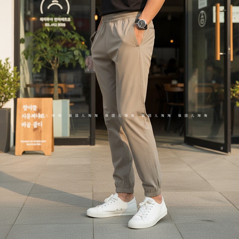 Pace Breaker Jogger Men's Quick-Drying Jogger Pants with Elastic Waist and Zipper at the Cuffs