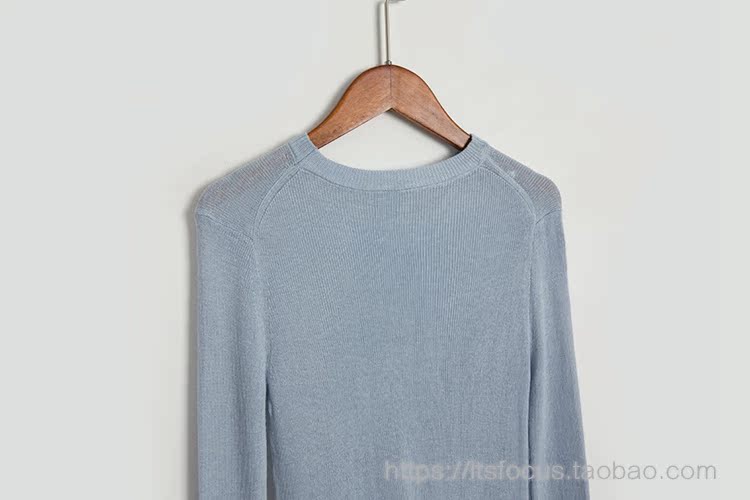 Áo len hai dây, mỏng với áo len dài tay thon gọn, áo crop top nữ màu trơn quần áo nữ