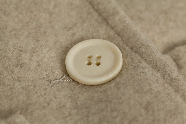 Không dễ dàng để lấy ra các mẹo của hàng hóa! 830g! Dày! Apricot Vintage Pocket Lapel Áo khoác len ngắn mùa thu áo khoác lông vũ nữ