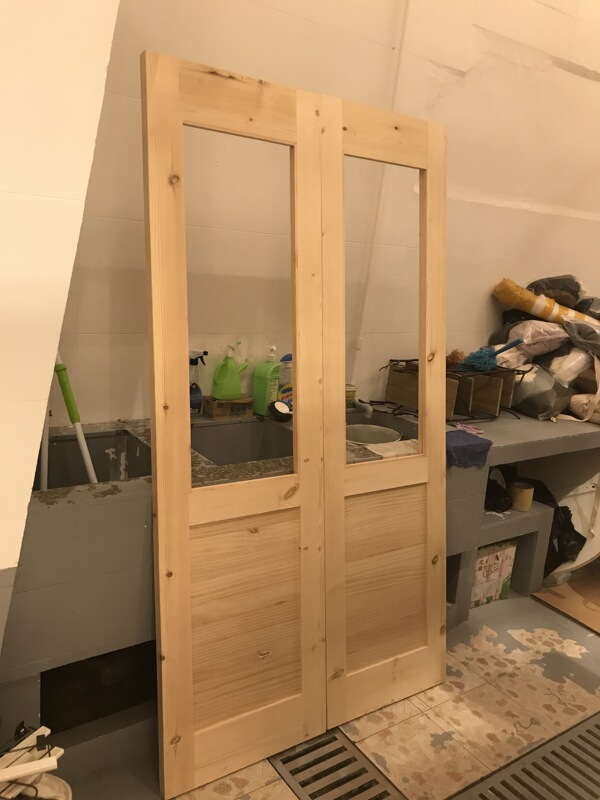 Pinus Sylvestris Solid Wood Double Doors for Shops, Cafes, Bars, Cake Shops, Clothing Stores, Folding Doors