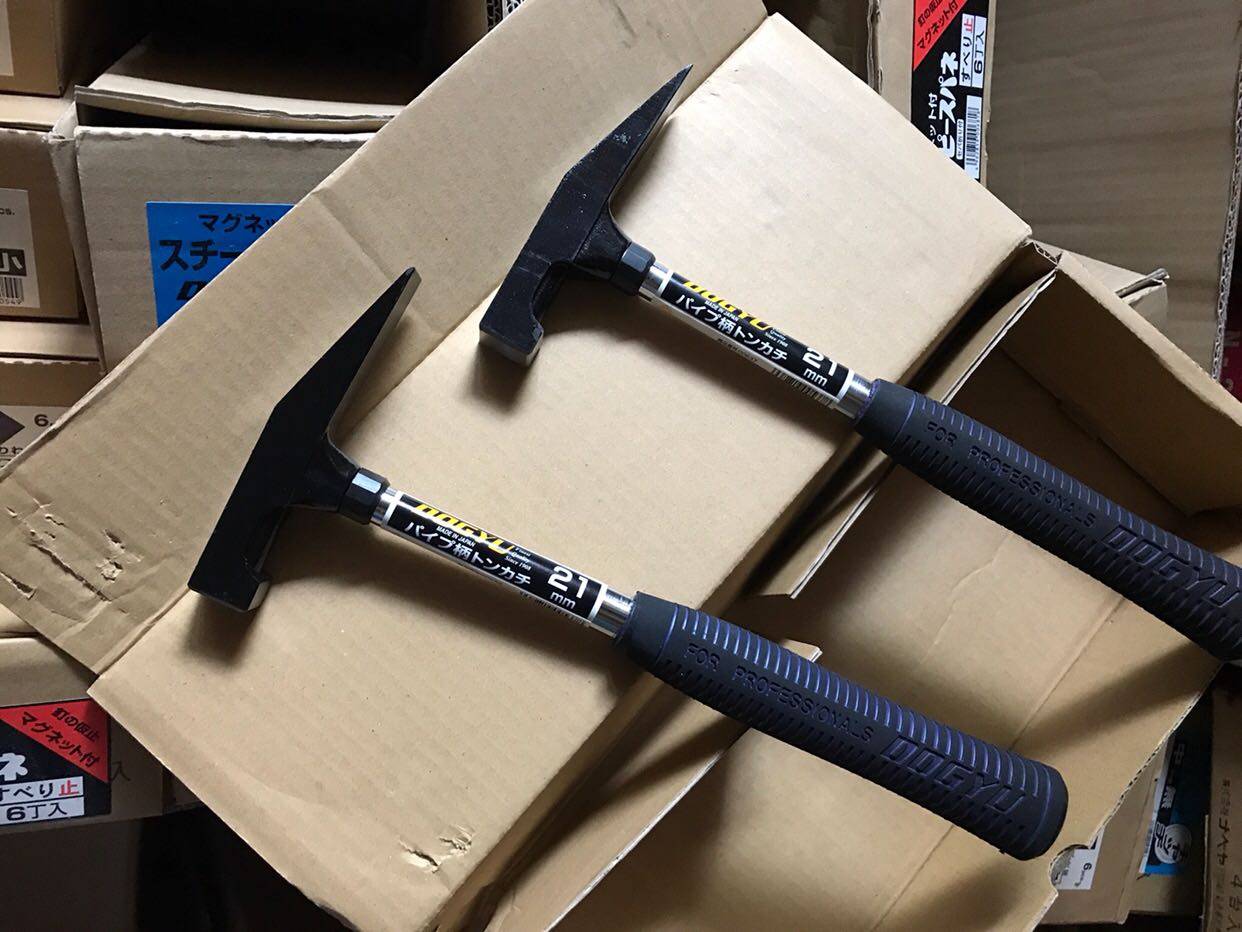 Japan imported hammer earth cattle DOGYU flat head hammer tile electrician brick hammer aluminum mold hammer aluminum mold tool special price processing