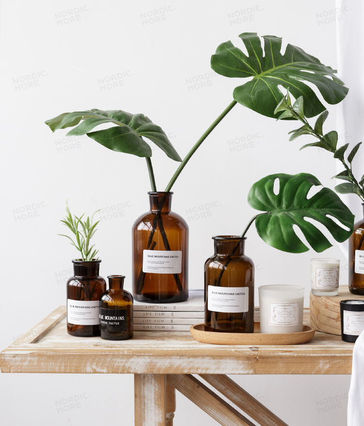 Đất nước Bắc Âu Davyd dược sĩ thủy tinh nhỏ miệng bình nhãn nhỏ chai nhỏ màu nâu nhỏ đồ trang trí tươi - Trang trí nội thất kệ dcor phòng ngủ