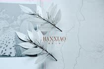 Han Xiaos headdress air quality crystal satin leaf trimmed with a pair