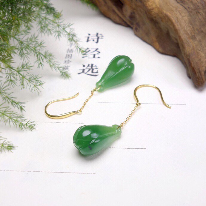 天然玉石和田玉碧玉 | 玉兰花耳坠 | 保真包邮附证书,让你瞬间成为焦点!-耳饰-淘宝好物网