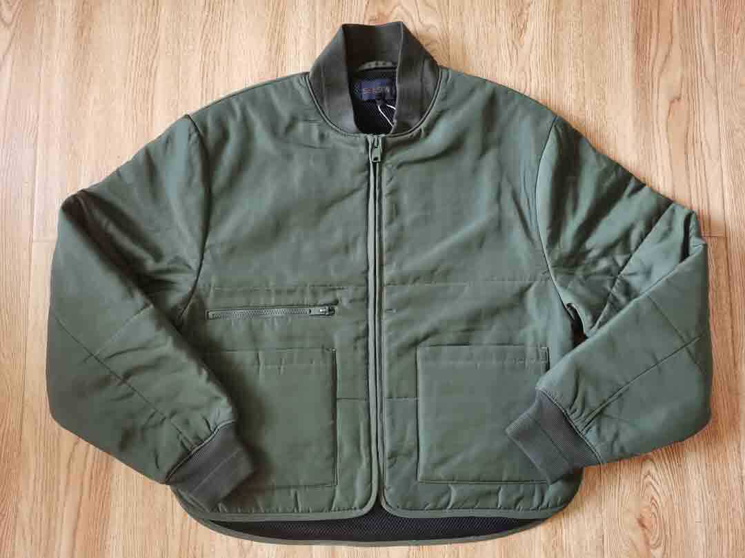 Yeezy season 3 куртка бомбардировка бомбардировщика машина грамм 其它（服饰） 