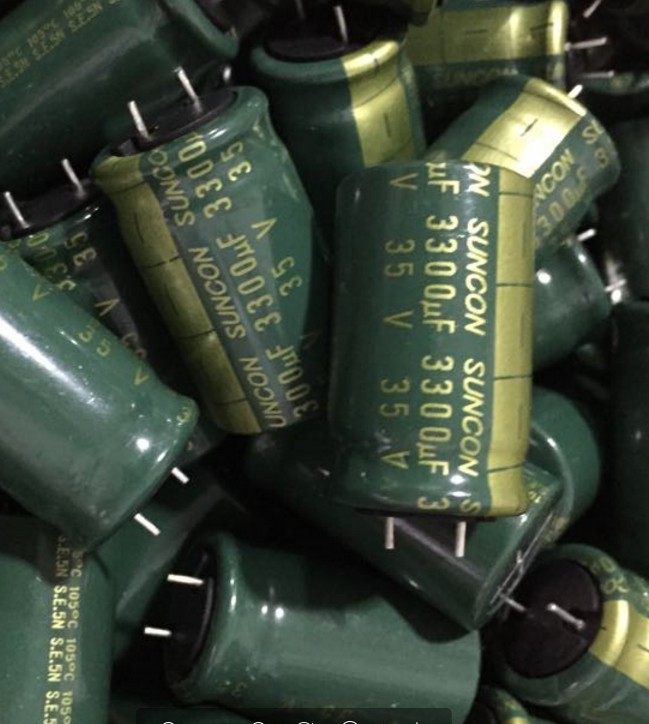 The scattered cut 3300uf 35v electrolytic capacitor