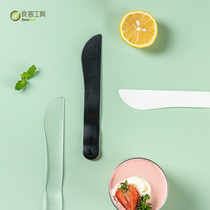 Eclipse tools frosted black and white cake thickened disposable water fruit knife Chinese birthday cutting knife wave plastic